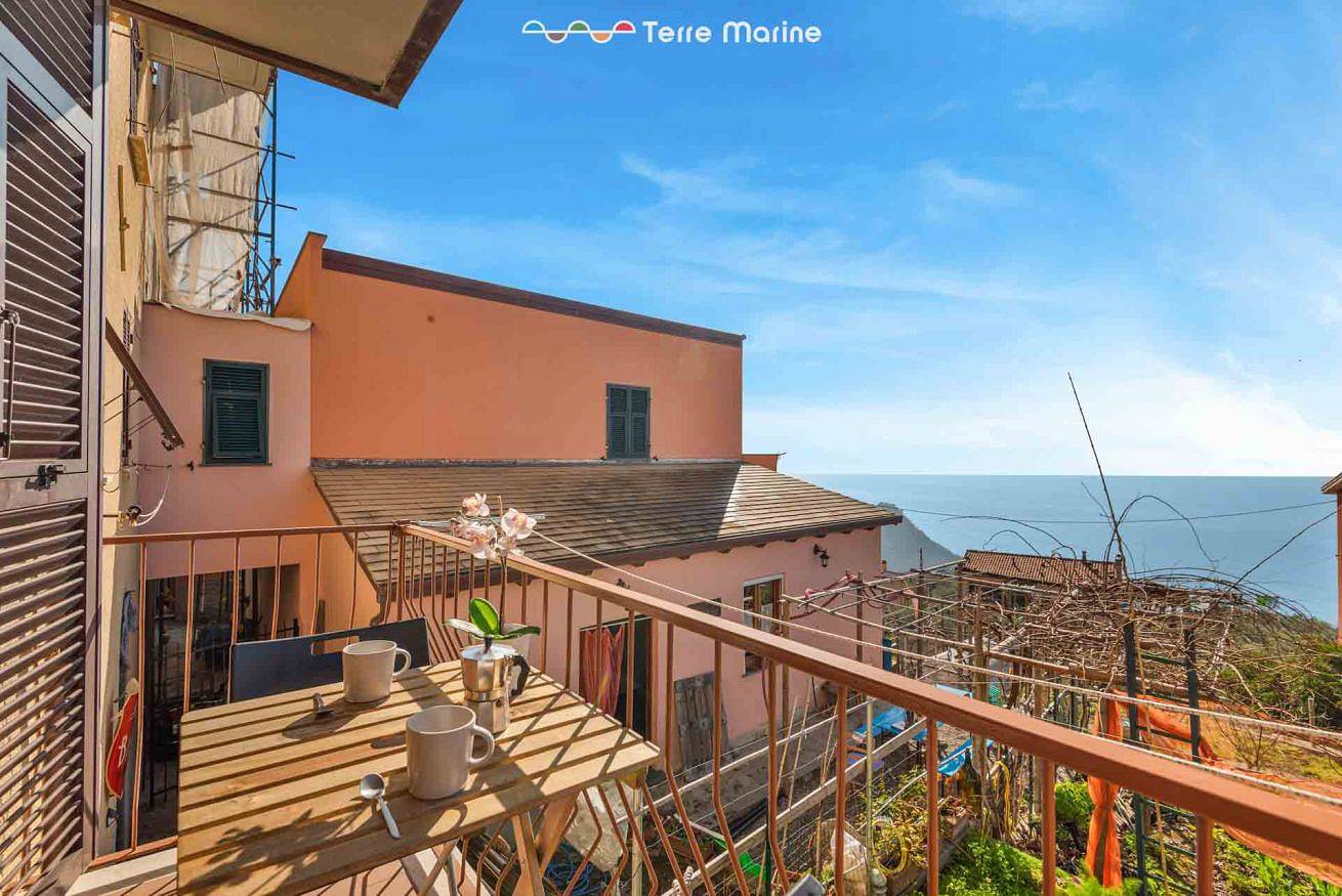 Ganze Wohnung, Ferienwohnung für 2 Personen mit Balkon/Terrasse in Volastra, Riomaggiore Gemeinde