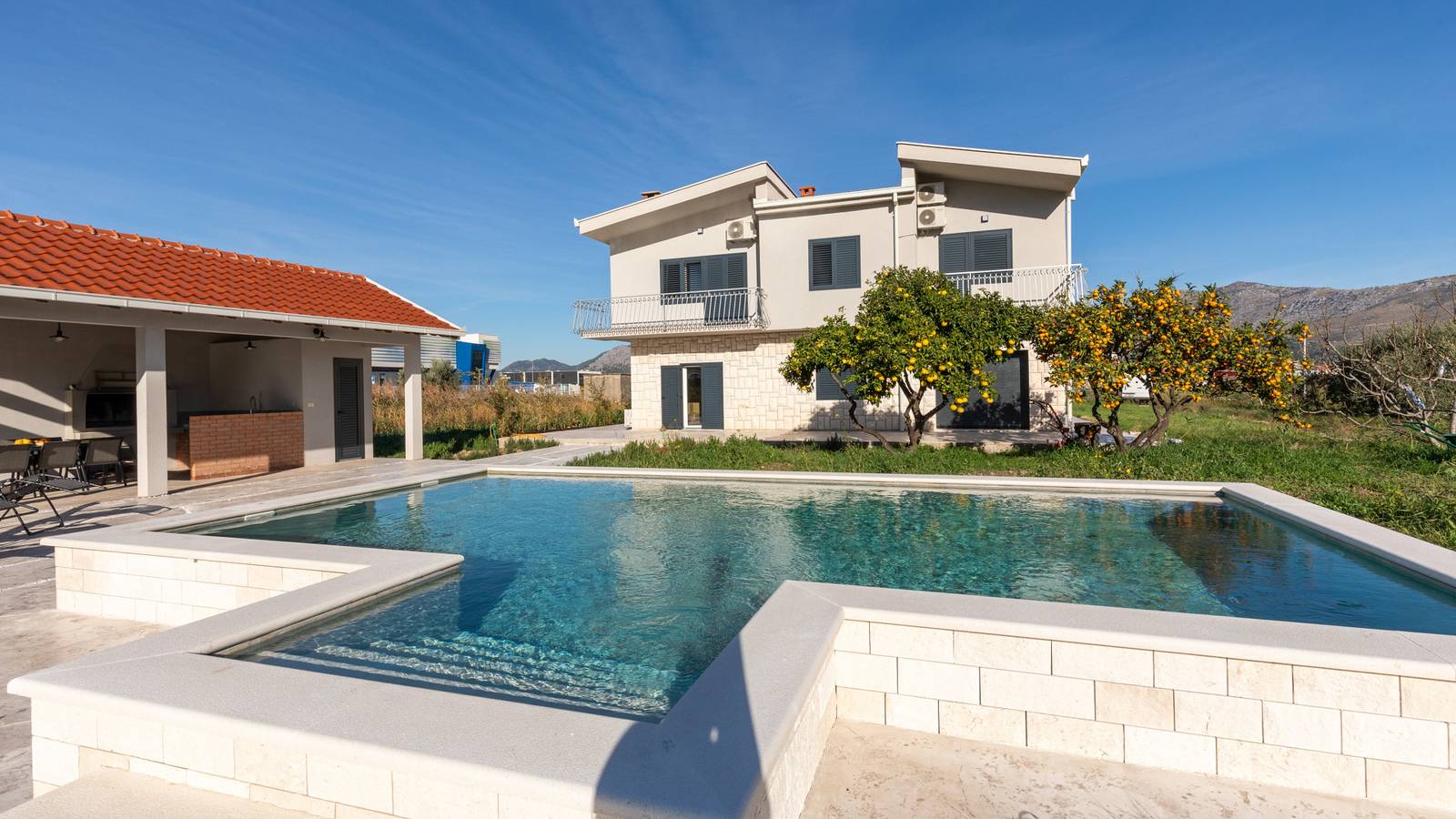 Villa Dolina Opuzen by Villas Guide in Dubrovnik-Neretva
