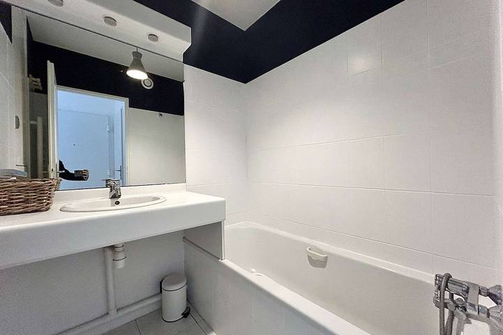 Gîte pour 4 personnes, avec jardin dans Plage Benoît - 4