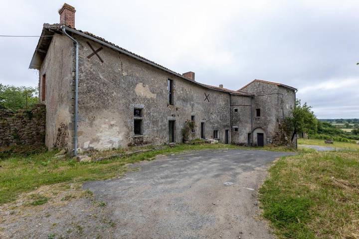 Location de vacances pour 10 personnes, avec jardin à Chiché (Deux-Sèvres) - 2