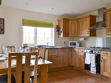 Vacation Rental for 6 Guests in Isle of Skye, Inner Hebrides, Picture 4