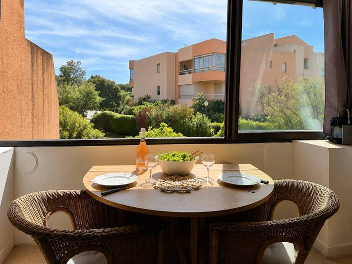 Gîte pour 2 personnes, avec terrasse dans Plage de l'Argentière - 2
