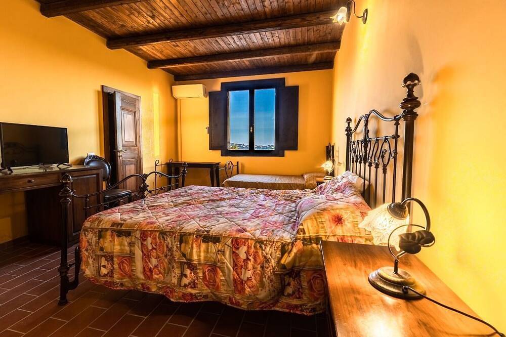 Petecciano Castle B&B in Mosciano Sant'Angelo, Côte Adriatique Abruzzes