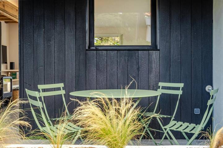 Location de vacances pour 6 personnes, avec bassin pour enfant ainsi que vue et jardin dans Plage des Bourdaines - 4