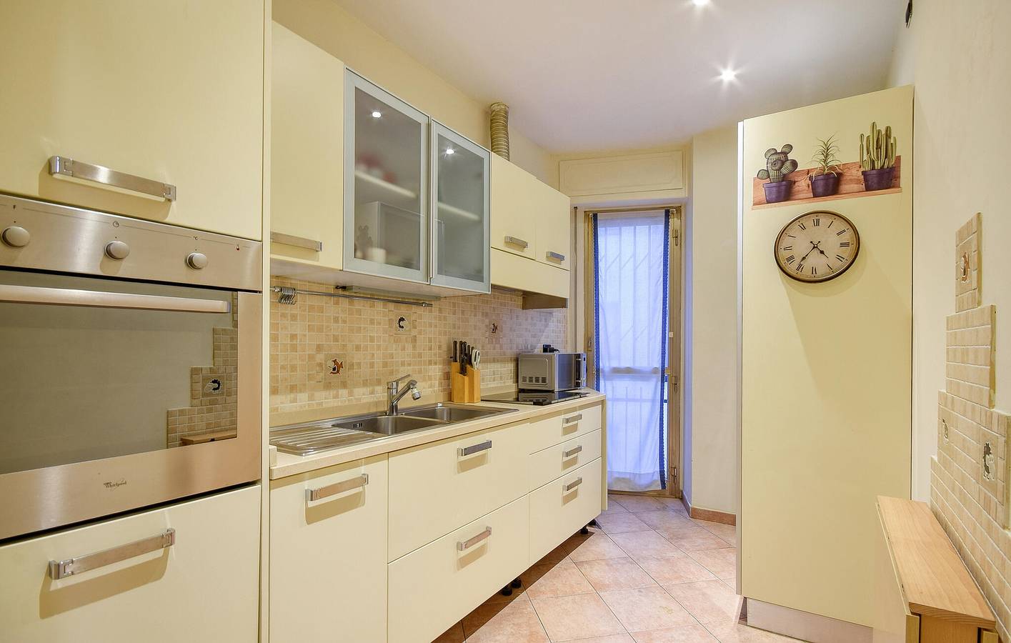 Apartamento vacacional entero, Refugio junto a la playa con trona y aparcamiento in Rapallo (Ciudad), Rapallo