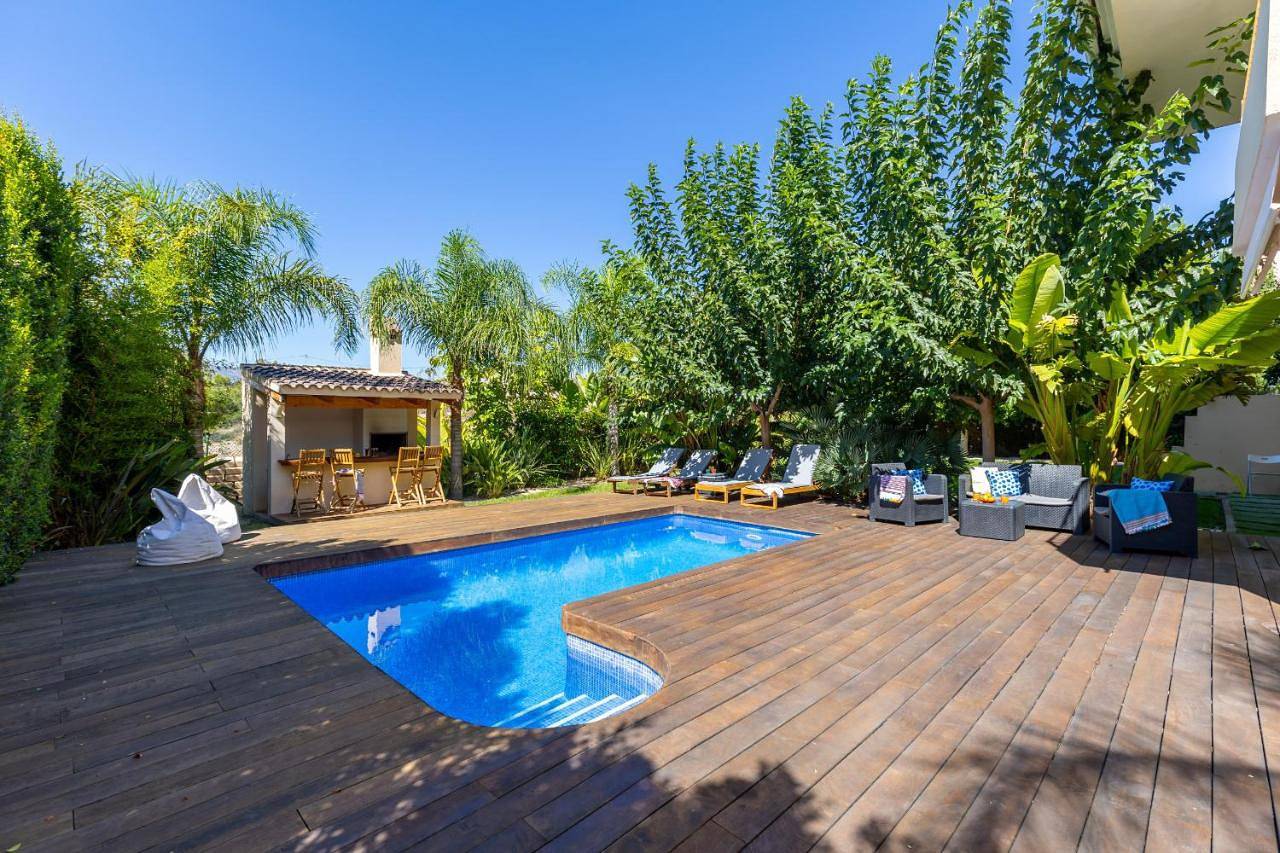 Villa with Private Pool in Busot, Costa Blanca