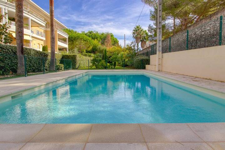 Ferienwohnung für 4 Personen, mit Pool und Terrasse sowie Garten - 1