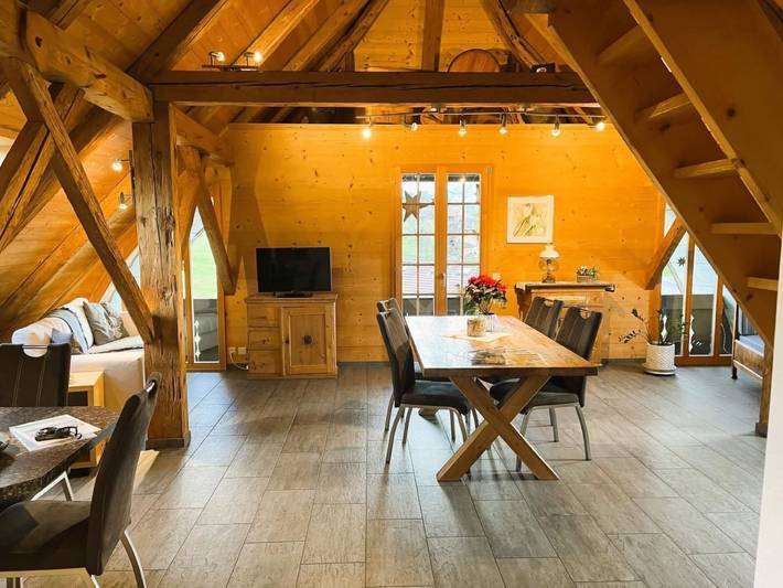 Hütte für 4 Personen, mit Balkon im Berner Oberland
