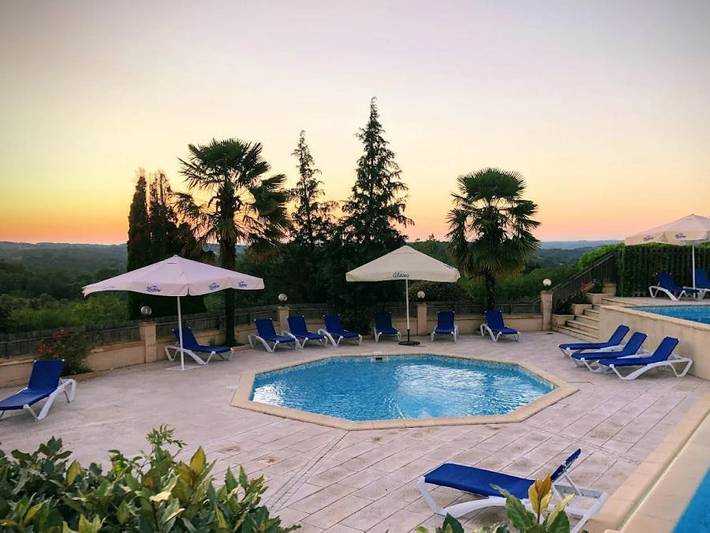 Glamping voor 4 personen, met kinderzwembad, met huisdier in de Dordogne
