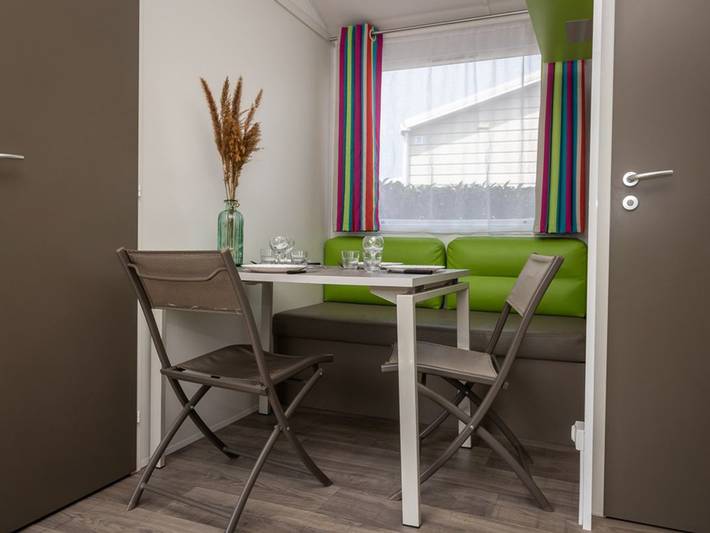 Camping pour 4 personnes, avec Jacuzzi ainsi que Terrasse et Piscine à Saint-Jean-de-Monts - 2