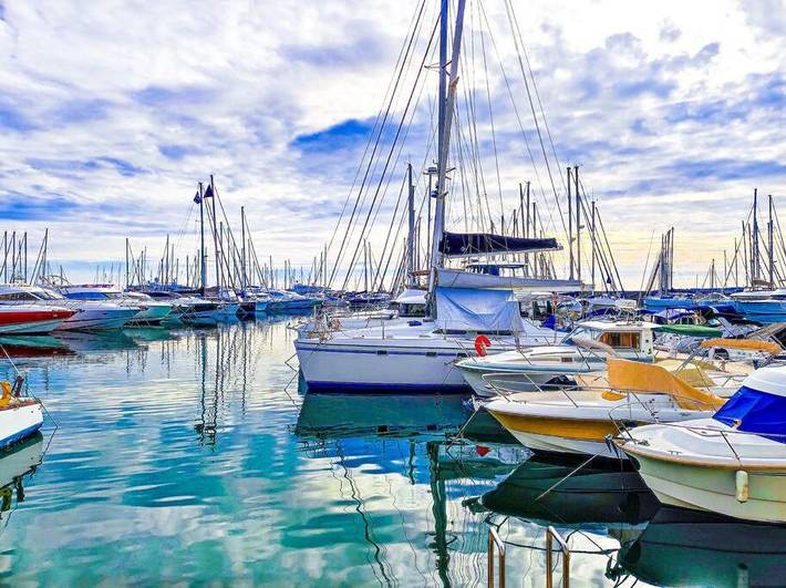 Gîte pour 5 personnes, avec terrasse ainsi que vue et jardin dans Office De Tourisme De Golf Juan