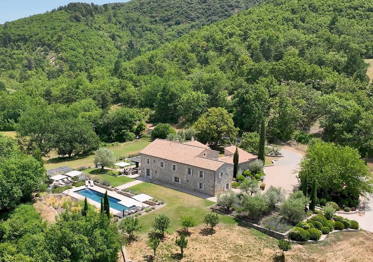 Villa Céreste en Provence in Céreste, Parc naturel régional du Luberon