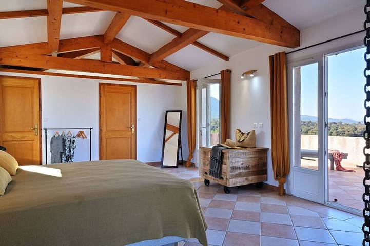 Punta della Guardia Anwesen, Villa mit Meerblick in einem Naturschutzgebiet, Strände 1,5 km entfernt in Cervione, Corte und Umgebung