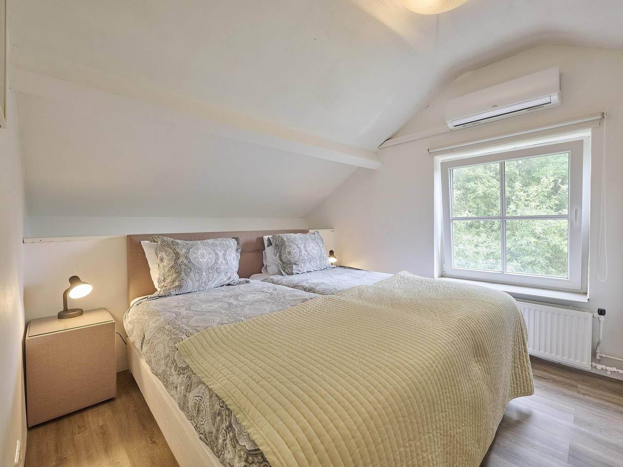 Maison romantique avec jardin à la campagne. in Rijnwaarden, Bas-Rhin
