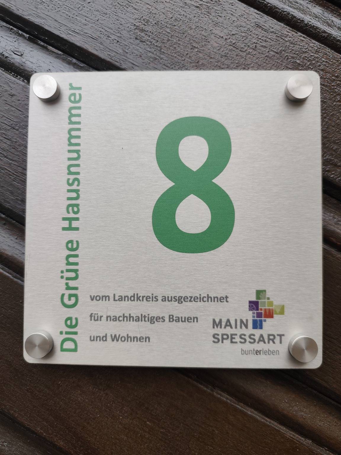 Haus der Weinfreunde - Ferienwohnung Weinfreunde(80qm)in historischen Esamble in Zellingen, Fränkisches Weinland