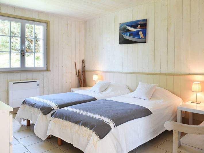Charming Home Near Village Center with Garden & Modern Amenities in Les Portes-en-Ré, Ile de Re