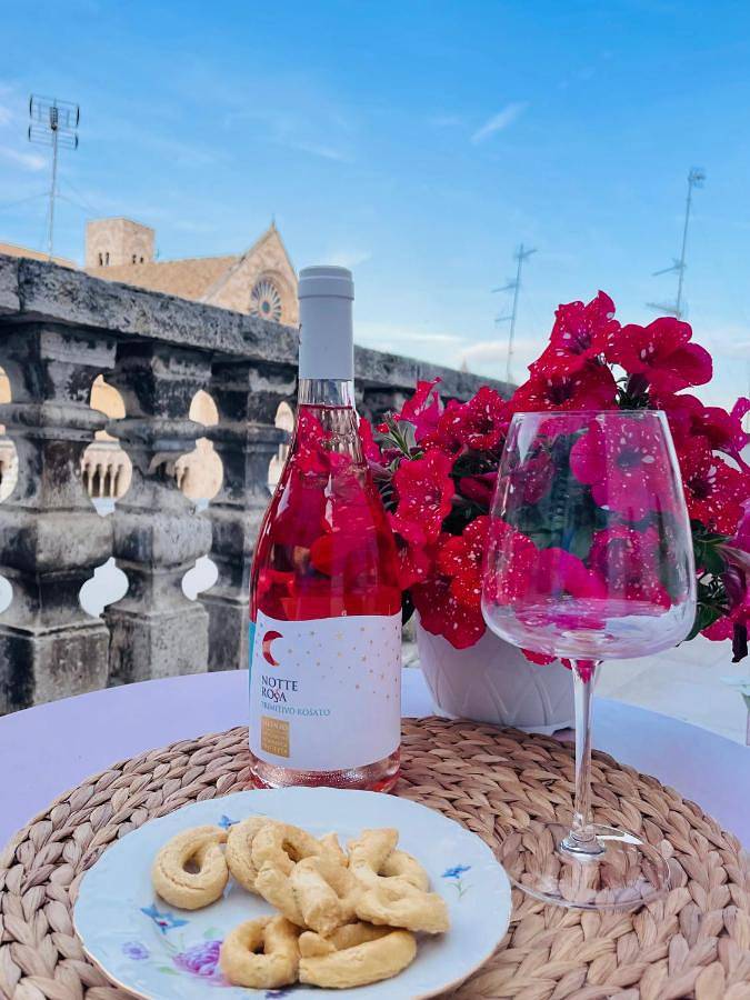 Chambre d’hôte pour 2 personnes, avec sauna ainsi que balcon et jacuzzi à Bitonto - 3