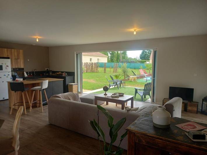 Location de vacances pour 4 personnes, avec piscine et terrasse à Meyrals - 2