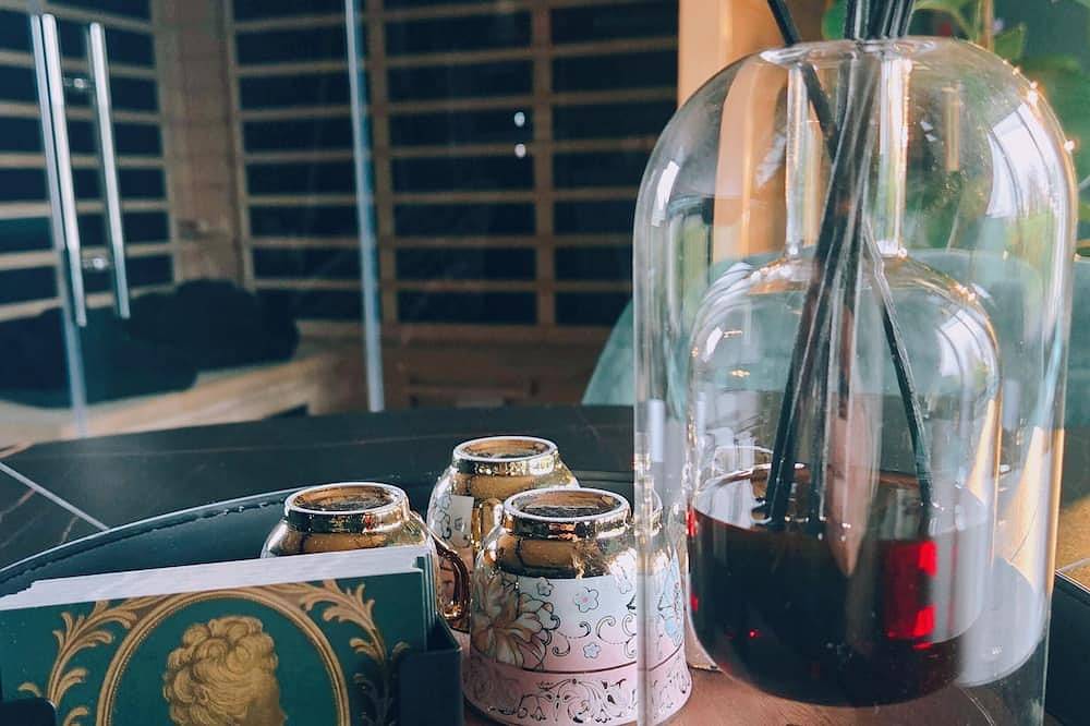 A universe where time stands still..... in Bouguenais, Nantes region