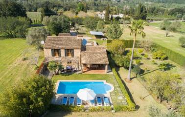 Finca in Torrent de la Vall d'en Marc, Pollença für 8 