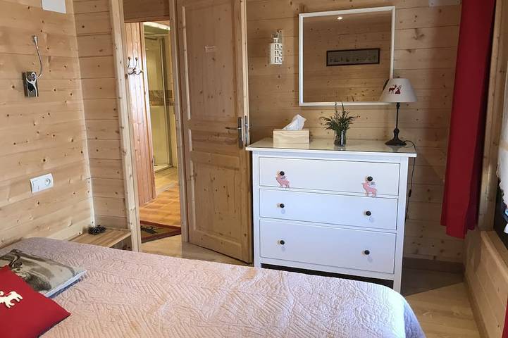 Very comfortable family home with exceptional views 10 holidaymakers in Les Angles, Parc naturel régional des Pyrénées catalanes