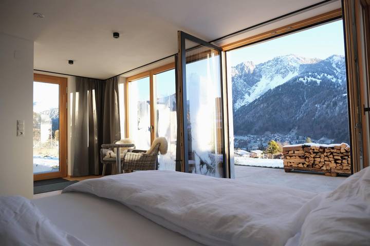 Ferienwohnung für 2 Personen, mit Terrasse und Garten sowie Ausblick in Vandans