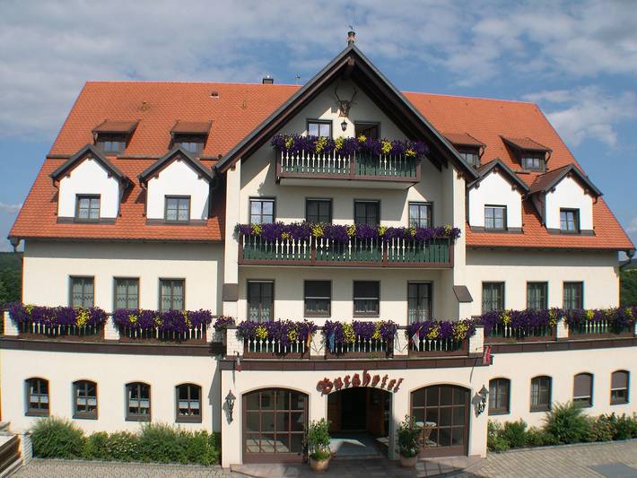 Gästehaus für 2 Personen, mit Terrasse und Sauna in Burgthann