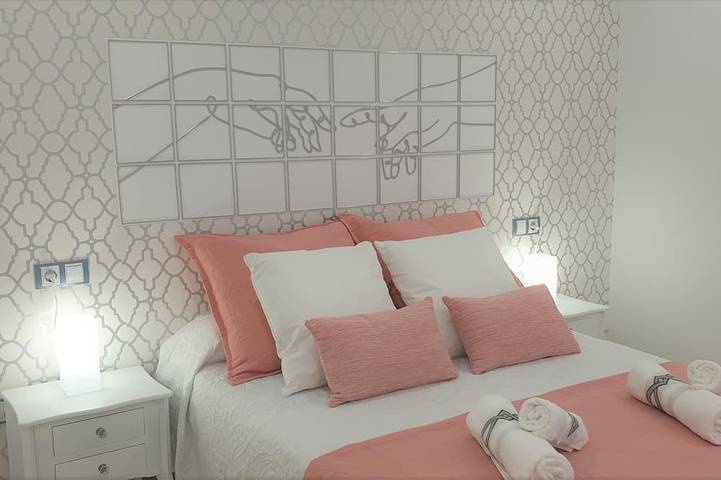Apartamento entero, Stylish Apartments Higueras Piscina Todo el Año, Gimnasio, P, Aa, WIFI [100MBps] in La Envía, Vícar