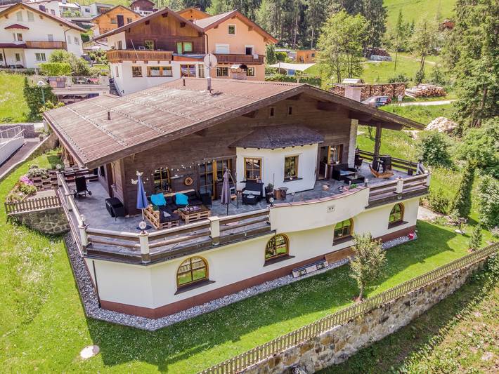 Ferienwohnung für 8 Personen, mit Terrasse und Garten sowie Ausblick in See