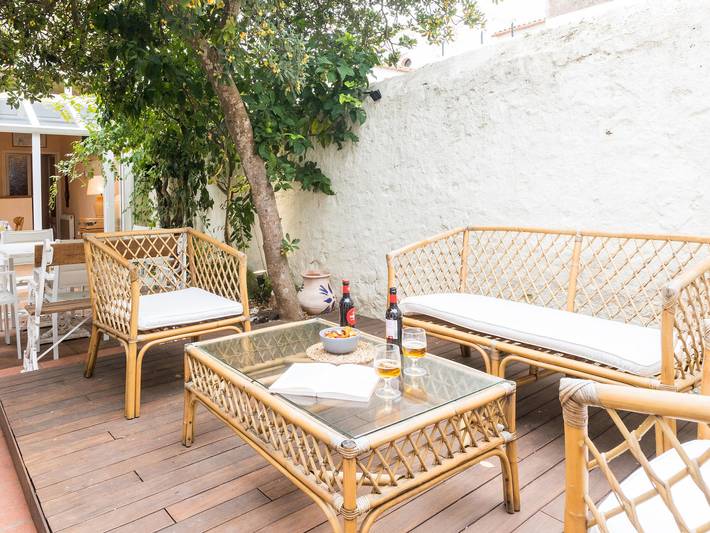 Gîte pour 8 personnes, avec terrasse sur la Costa Brava