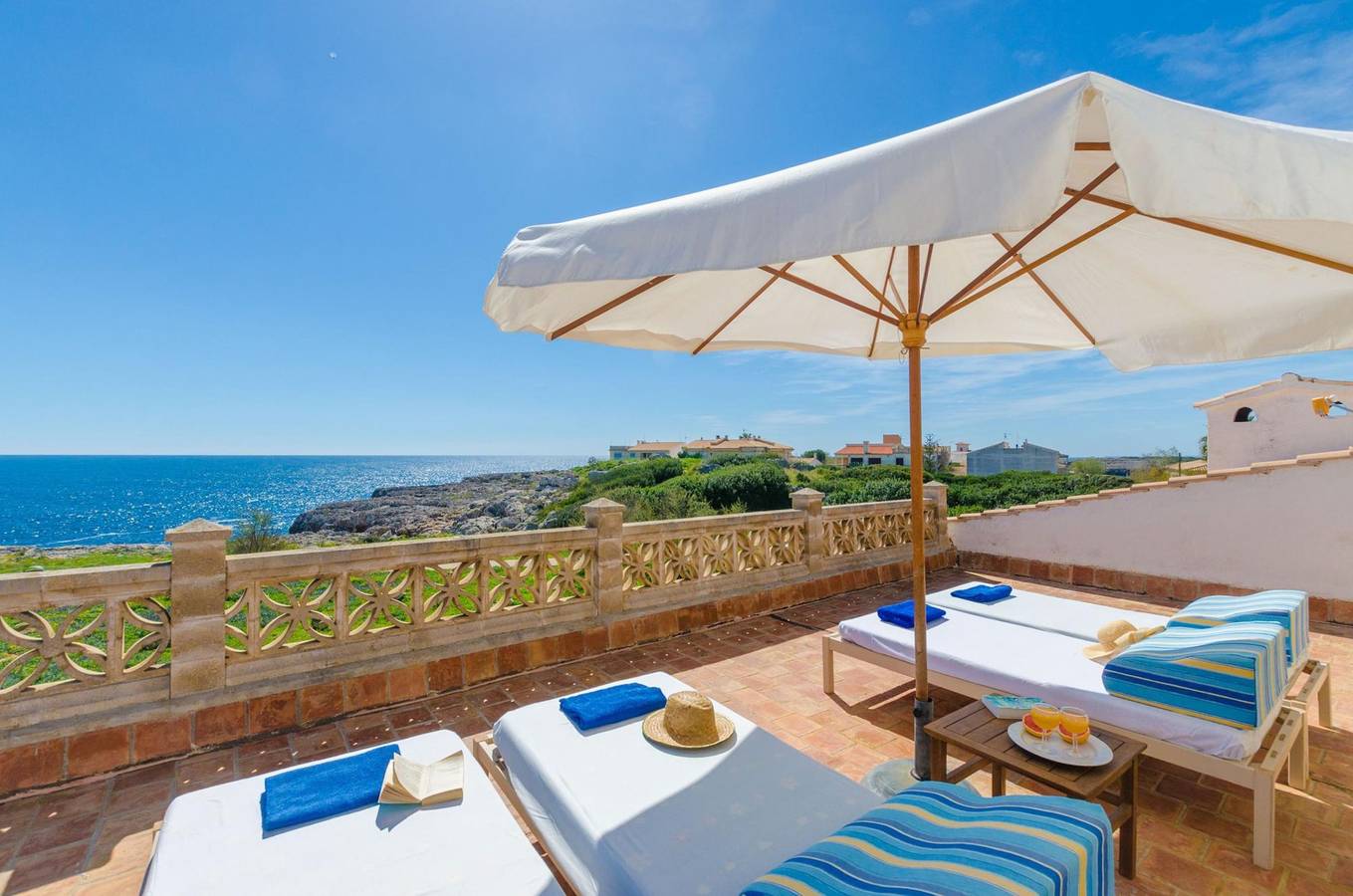 Can Rosito - Chalet with sea views in Cala Morlanda. Free Wifi in S'illot Cala Morlanda, Manacor