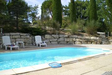Gîte pour 2 personnes, avec terrasse et jardin à Saint-Romain-en-Viennois