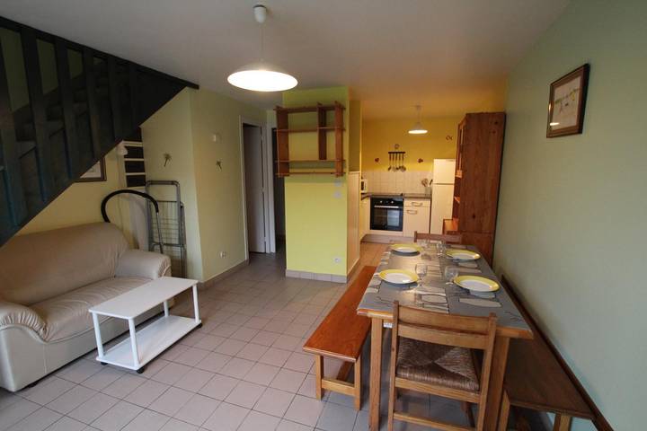 Gîte pour 4 personnes, avec jardin à Gouville-sur-Mer - 2