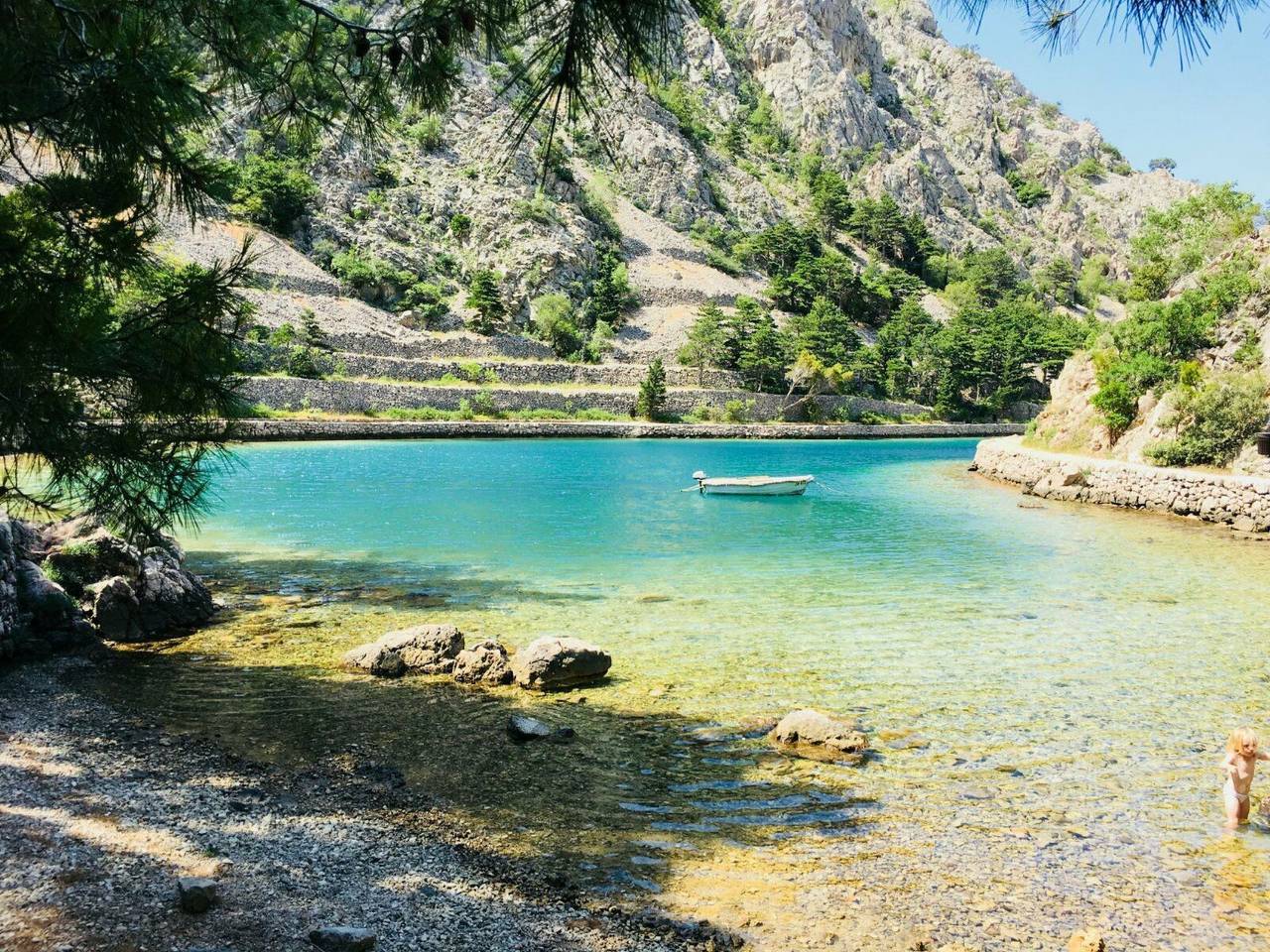 Geheel appartement, Penava Og in Cesarica, Velebit Nature Park