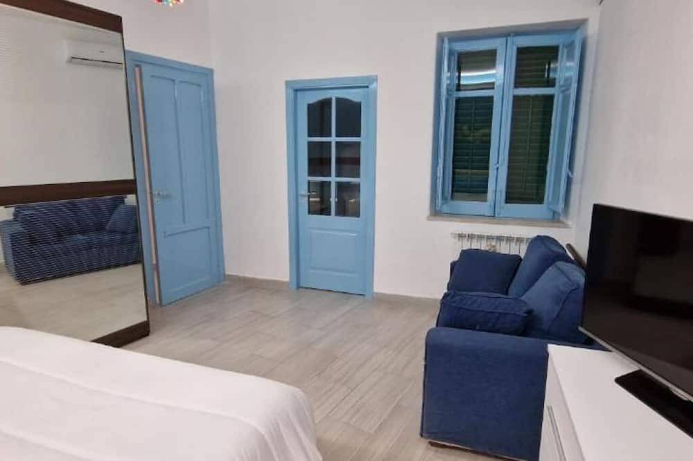 Household in Palermo, Provincia de Palermo