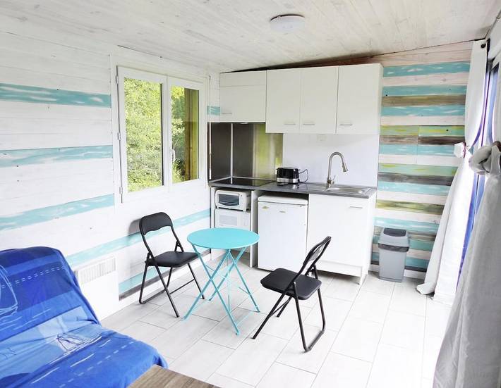 Location de vacances pour 2 personnes, avec piscine et jardin à Saint-Aubin-de-Médoc