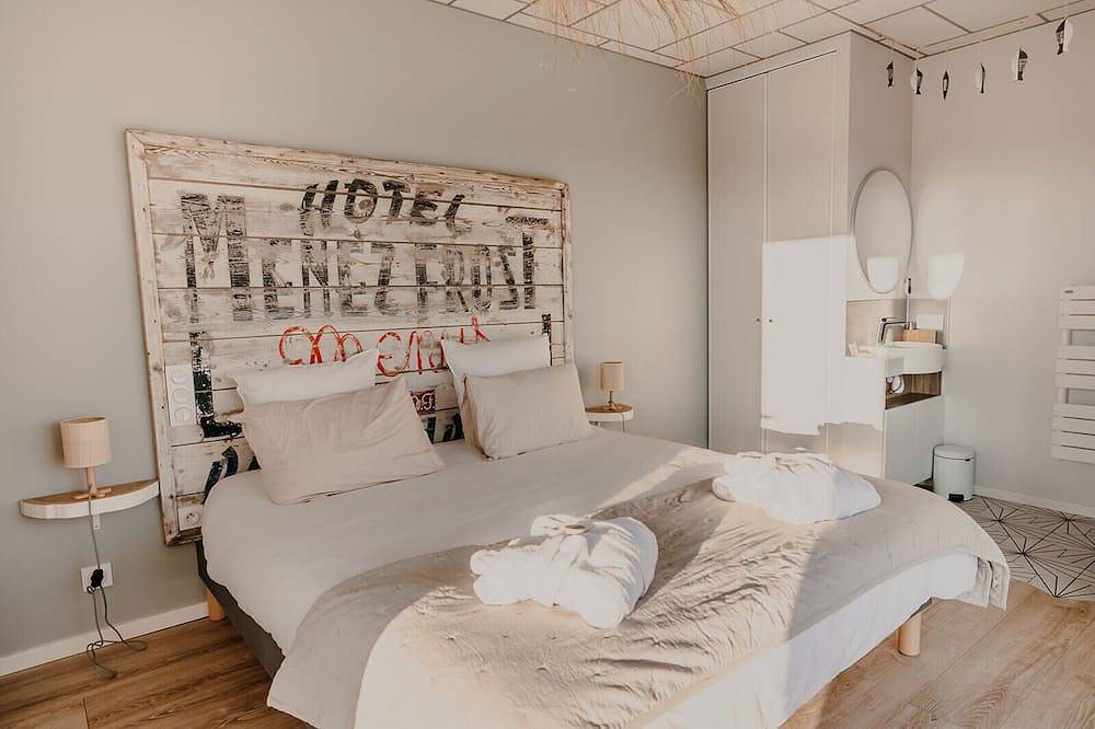 La Villa de Pen ar Menez - Maison 6 pers avec spa privé – proche plages in Plouider, Région de Brest