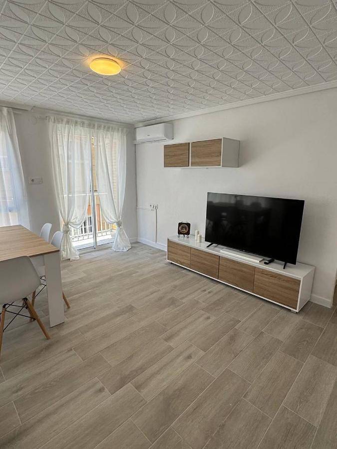 Apartamento para 6 personas, con terraza en Sueca