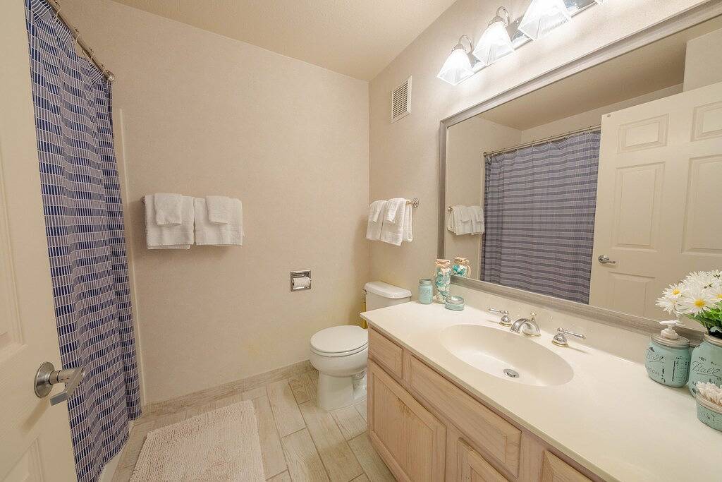 Ganze Wohnung, Wachen Sie mit dem Anblick und Klang des Ozeans auf! in Rio del Mar, Santa Cruz County