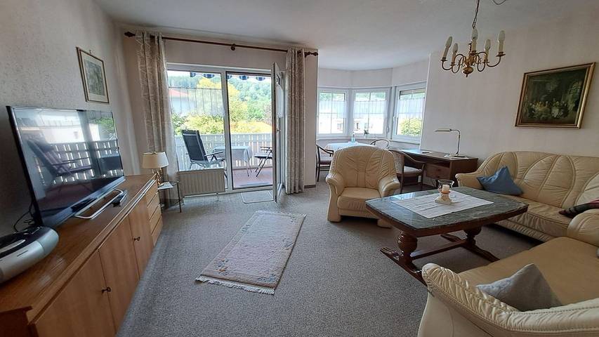 Ferienwohnung für 2 Personen, mit Balkon und Garten sowie Sauna in Bad Orb