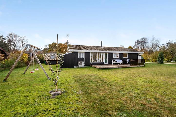 Ferienhaus für 6 Personen, mit Terrasse und Sauna in St. Sjørup
