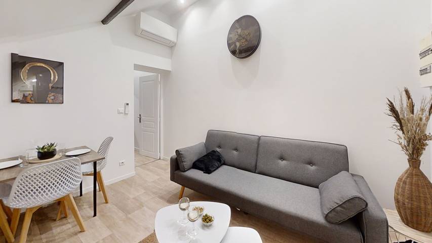 Apartamento entero, Apartamento 'Aislado Tranquilo Bord de Seine Jardín' con Balcón y Wi-Fi in Le Mée-sur-Seine, Sena y Marne