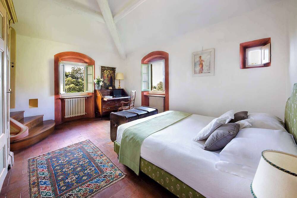 Fabuleuse Villa 4Bd Avec Magnifique Piscine Et Vues, À Minutes Du Centre-Ville De Florence! in Florence, Province de Florence