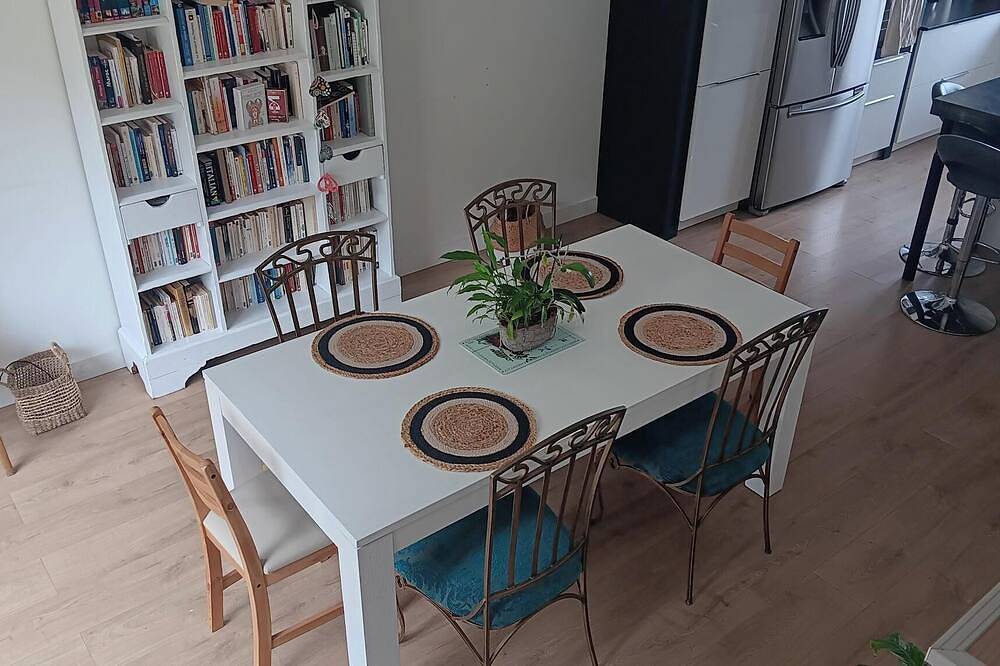 House for rent, very bright and quiet, close to the sea, pets welcome. in Langueux, Côte de Goëlo