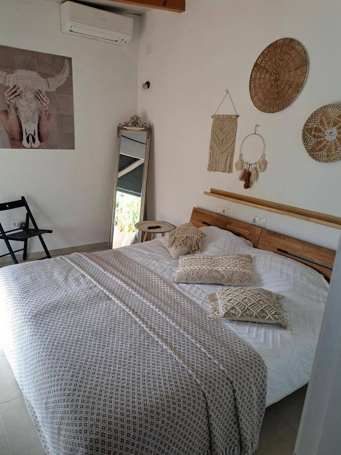 Location de vacances pour 2 personnes, avec vue et terrasse ainsi que piscine et jardin à Alhaurín el Grande - 4