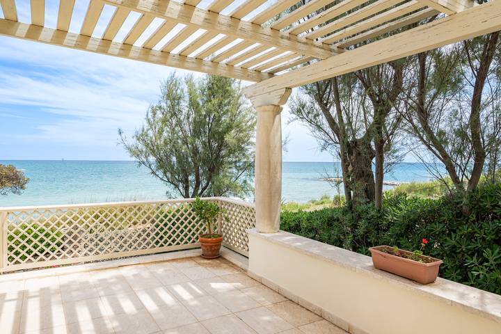 Villa for 6 people, with hot tub and garden - 1