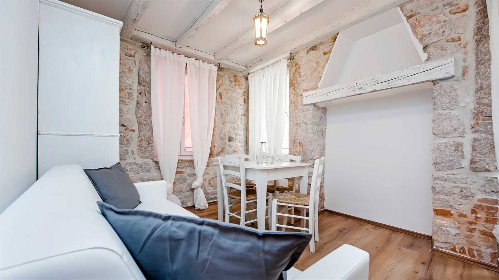Entire apartment, Casa Roccia Bianca - Sole - One Bedroom Apartment in Rovinj, Rovinj region