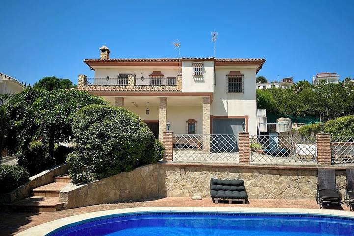 Villa for 7 people, with balcony and garden, with pets - 1