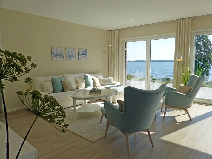 Ferienwohnung für 4 Personen, mit Garten und Seeblick sowie Sauna - 1