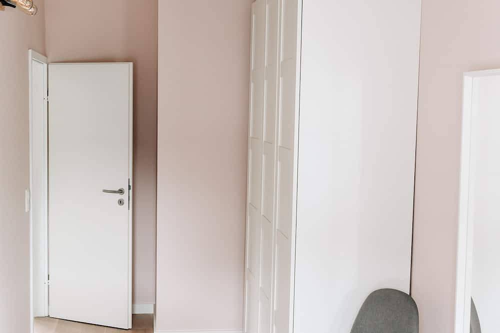 Blomsterhus, eine Perle mitten im Alten Land an der Elbe in Hollern-Twielenfleth, Altes Land Stade